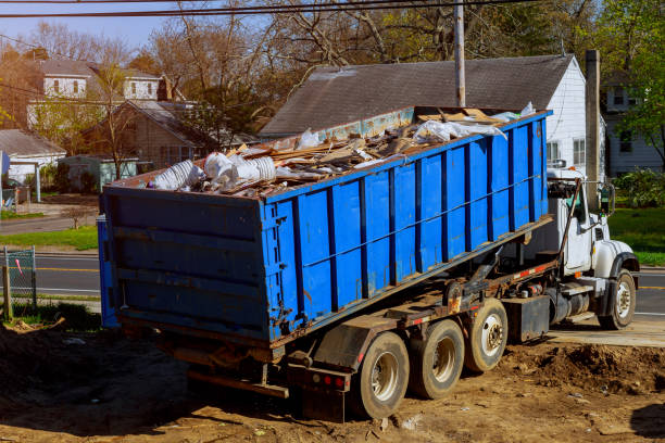 Best Construction Debris Removal  in Rossville, KS